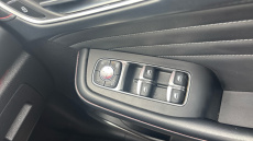 MG Hs 1.5 T-GDI Exclusive 5dr DCT Petrol Hatchback